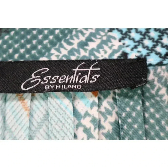 Essentials by Milano Satin Pleated Button Up Top-Size XL - Picture 4 of 10